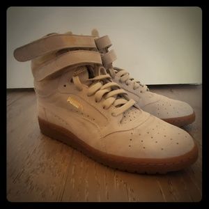 High Top Puma Sky